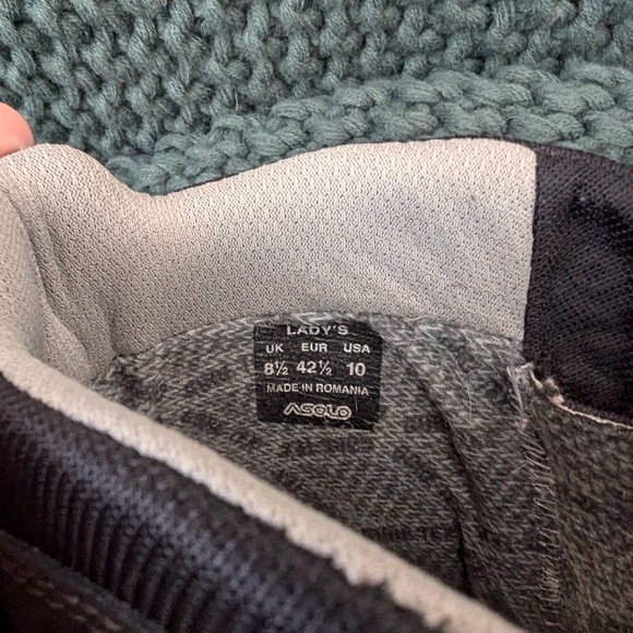 ASOLO Winter Hiking Boots - Picture 5 of 5